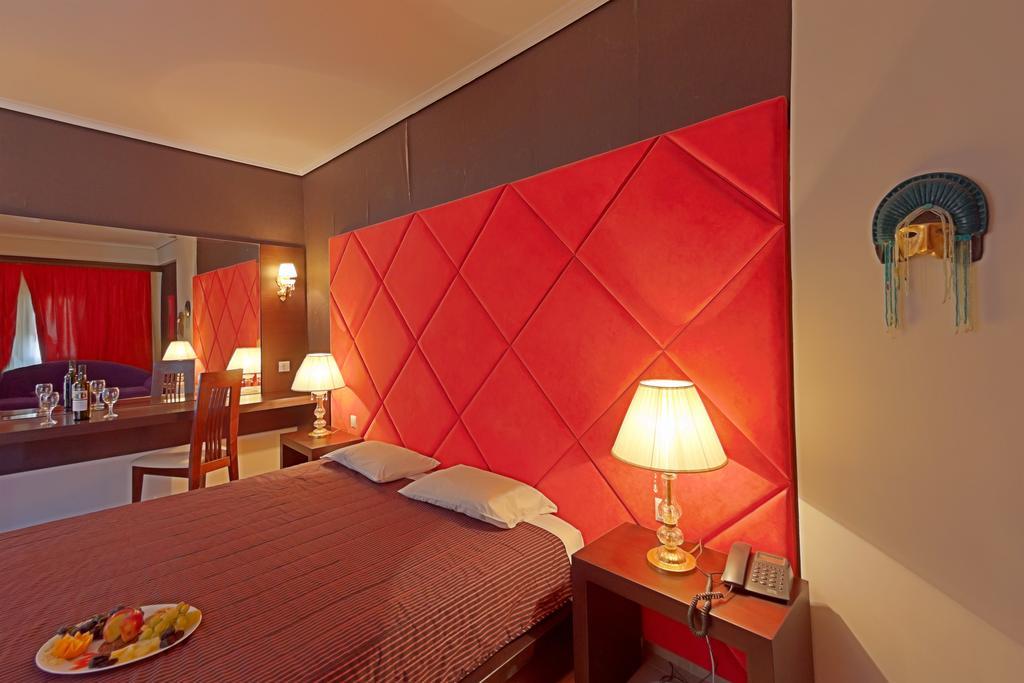 Grand Platon Hotel Olympiaki Akti Exterior photo