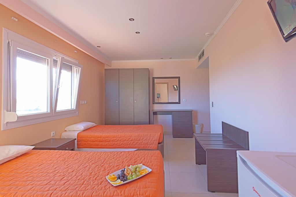 Grand Platon Hotel Olympiaki Akti Exterior photo