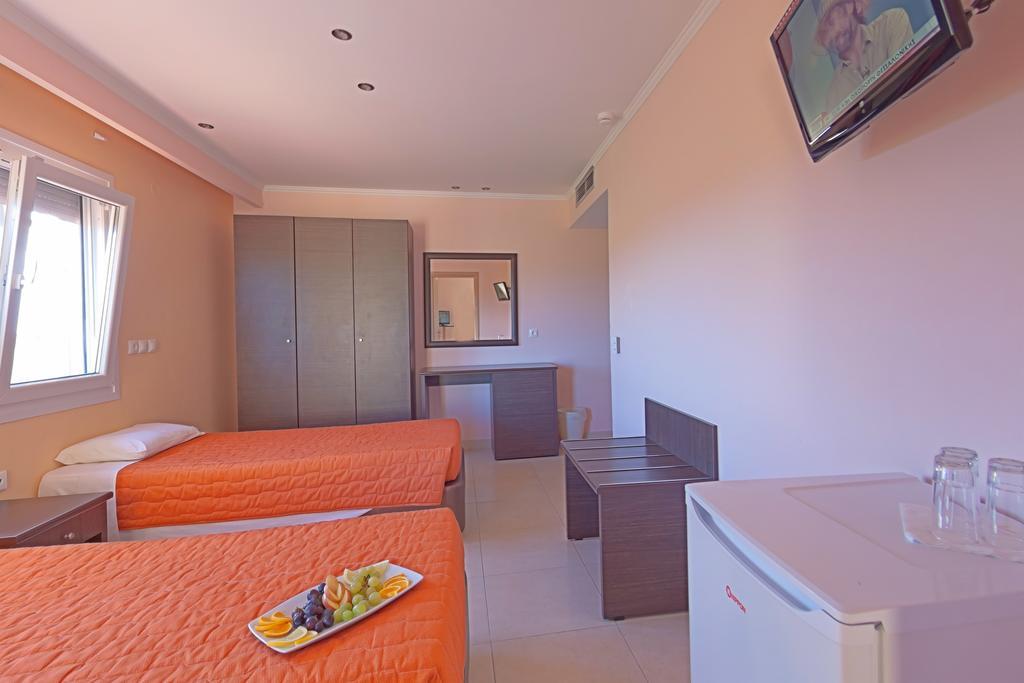 Grand Platon Hotel Olympiaki Akti Exterior photo