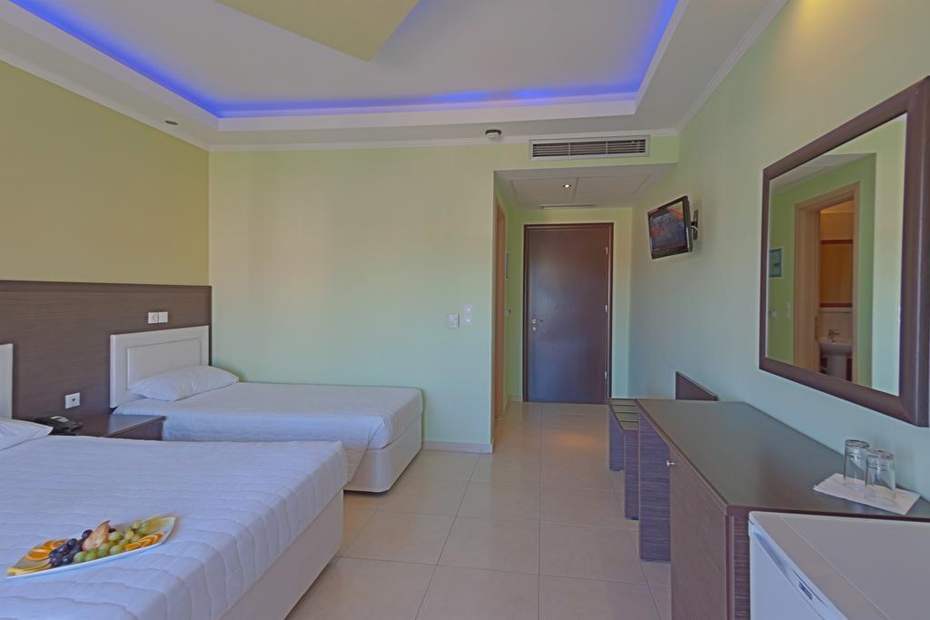 Grand Platon Hotel Olympiaki Akti Exterior photo
