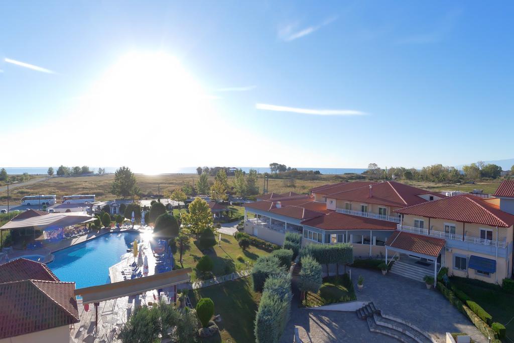 Grand Platon Hotel Olympiaki Akti Exterior photo